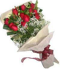 11 adet kirmizi güllerden özel buket  Kırklareli İnternetten çiçek siparişi 
